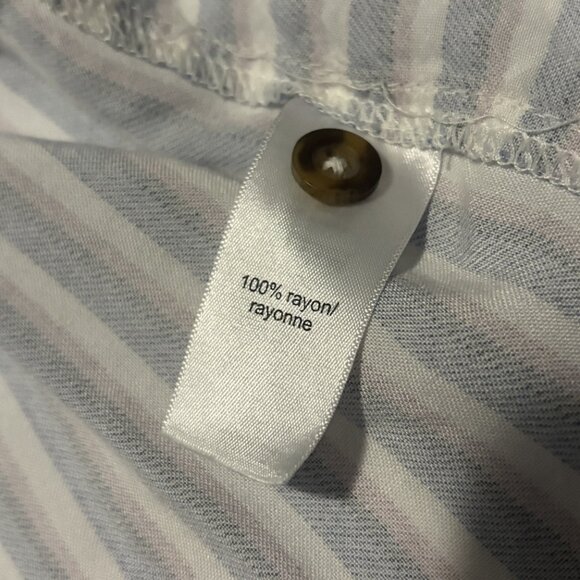 💙 Maurices Mixed Stripe High-Low Rayon Blouse - Picture 7 of 7